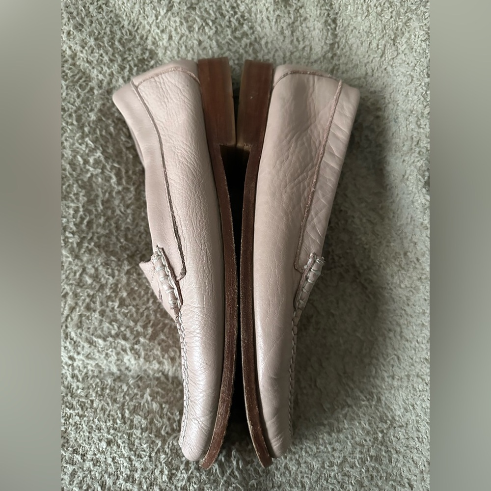 G.H. Bass Weejuns Soft Blush Pink Leather Penny  classic Loafers - Size 9M - Picture 10 of 11